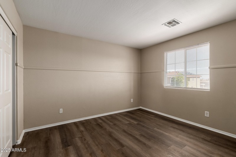 27 Loma Linda