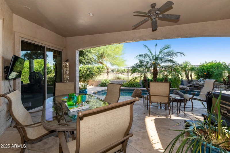 4548 E-031-009-DLB 9489-MLS_Size