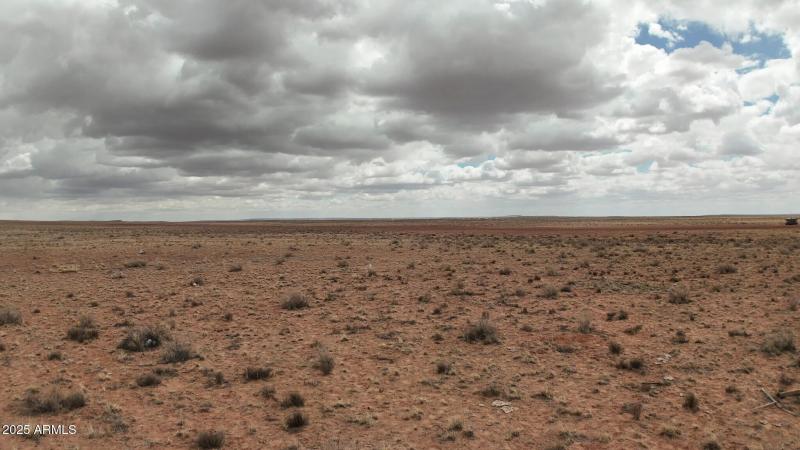 4) 57283-681fff1277057