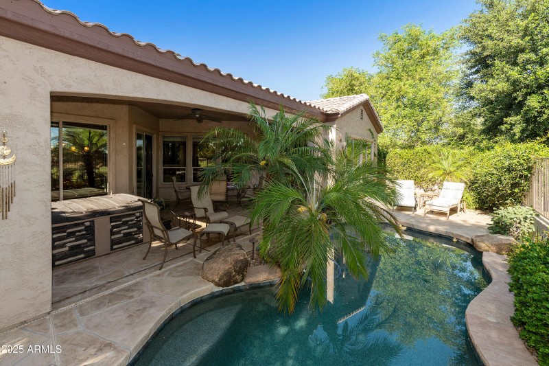 4548 E-036-022-DLB 9494-MLS_Size