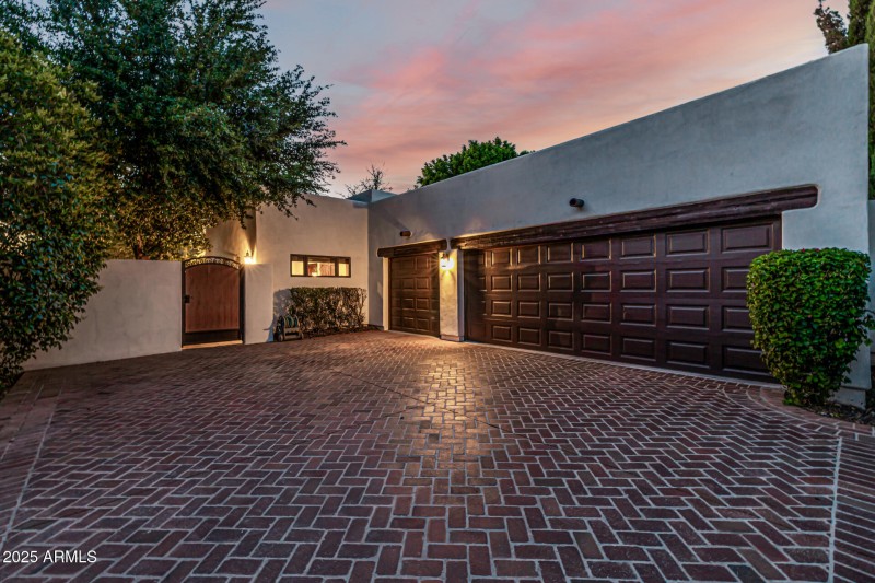 Side entry garage