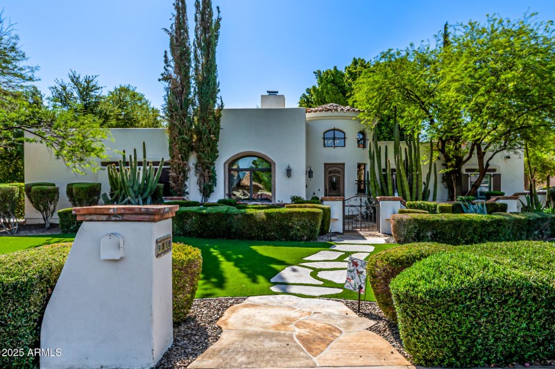 Luxurious grounds