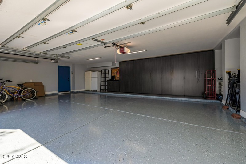 3 car garages