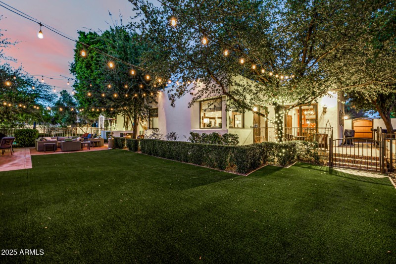 Backyard retreat