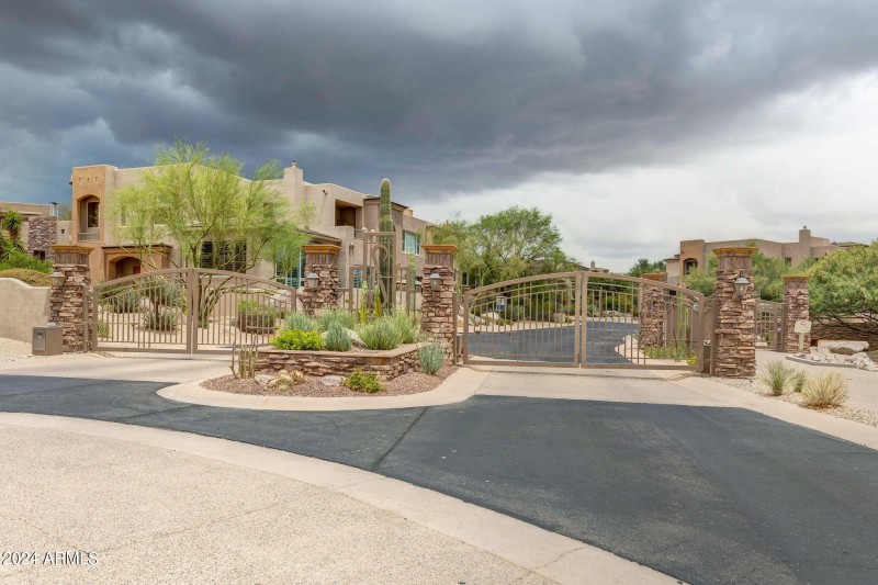 Gated Community - Stonedge