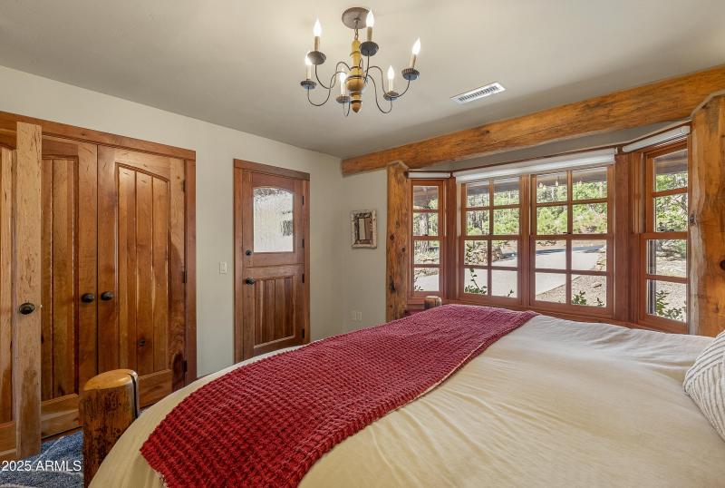 Main level guest room
