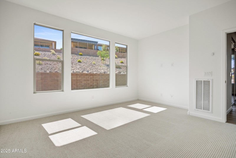 015_Primary Suite