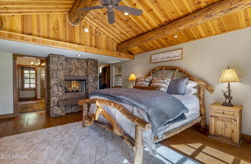 Primary suite