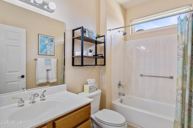 27 - Bathroom