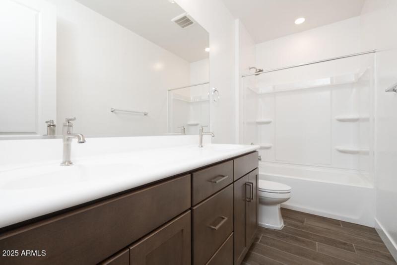 Tri Pointe Terraza 138 - Bathroom 2-1MLS