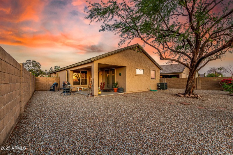 12 Hacienda