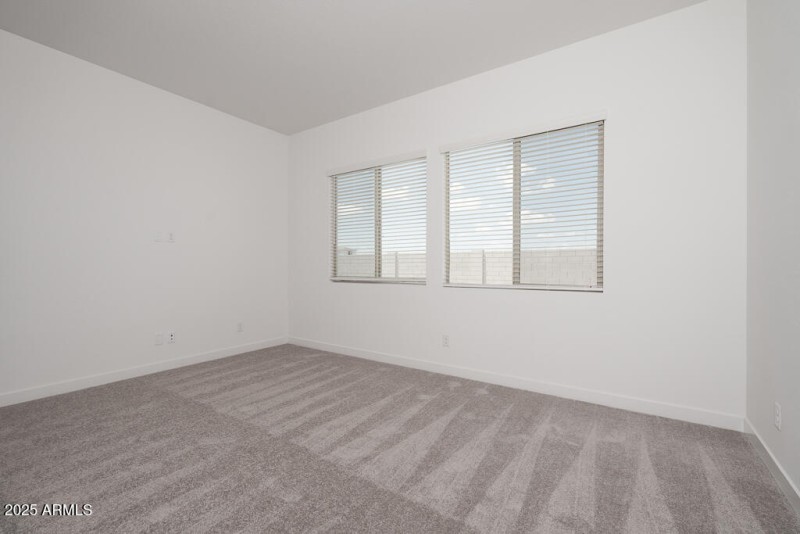 Tri Pointe Terraza 143 - Priamry Suite-2