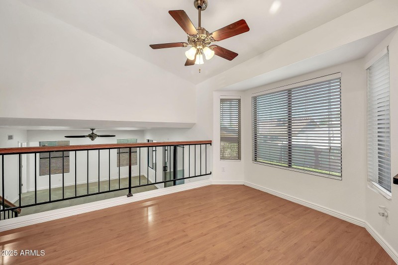 1903 E Jasper Dr-3