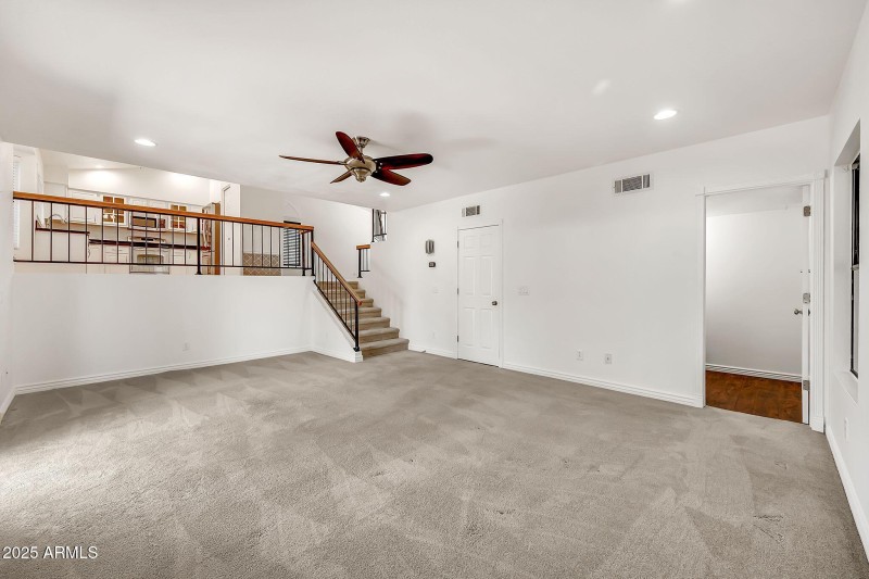 1903 E Jasper Dr-8