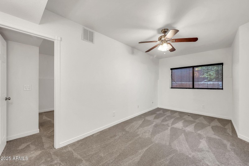 1903 E Jasper Dr-22