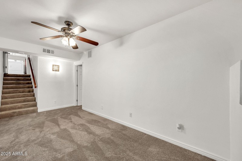 1903 E Jasper Dr-24