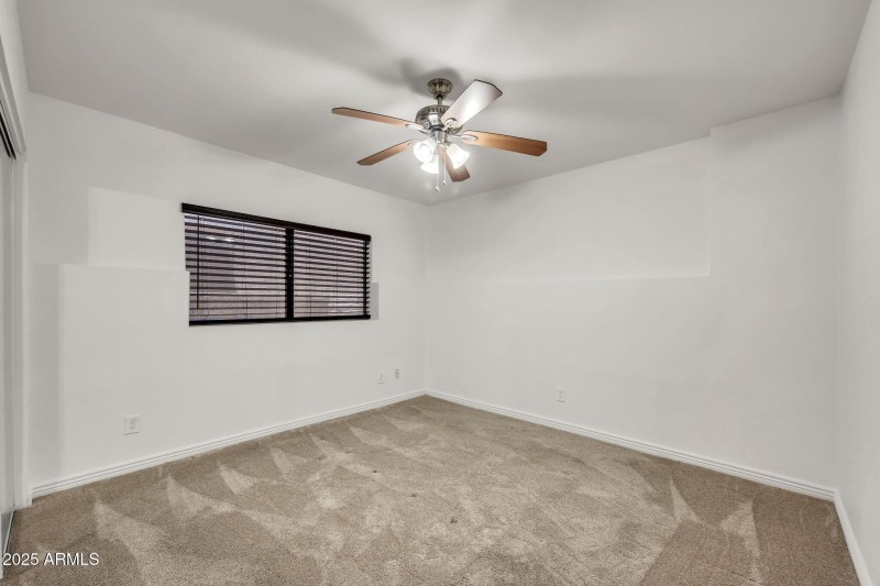 1903 E Jasper Dr-25