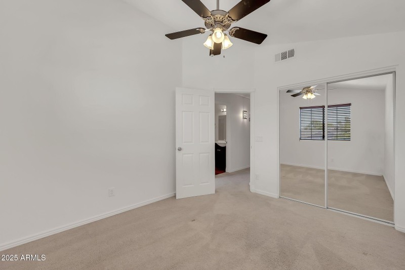 1903 E Jasper Dr-27