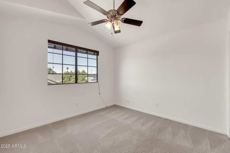 1903 E Jasper Dr-30