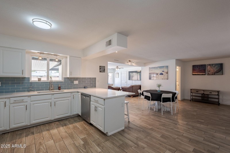 24-web-or-mls-Fremont-24