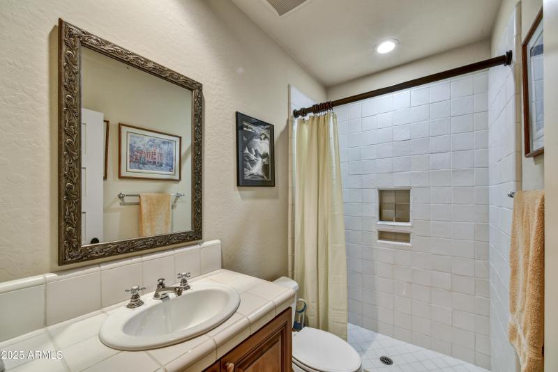 22-Bathroom