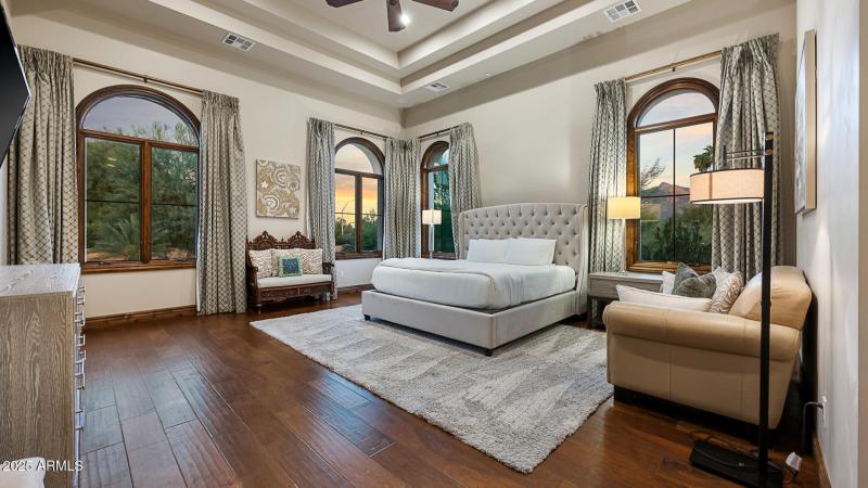 Paradise_Hills_Estate_4-31