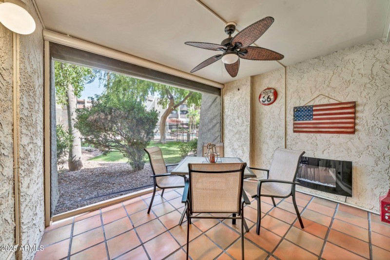 mls_7625 E Camelback-21