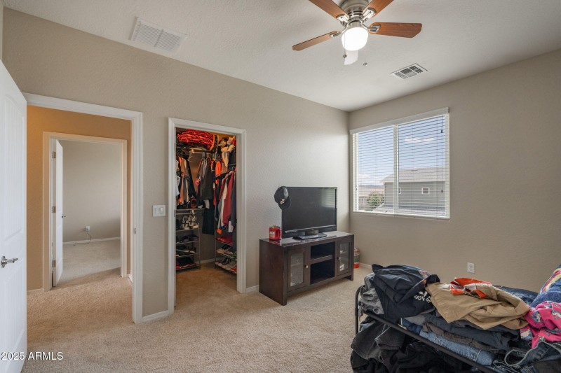 37-web-or-mls-13109-e-gonzalez-st