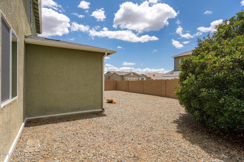 43-web-or-mls-13109-e-gonzalez-st