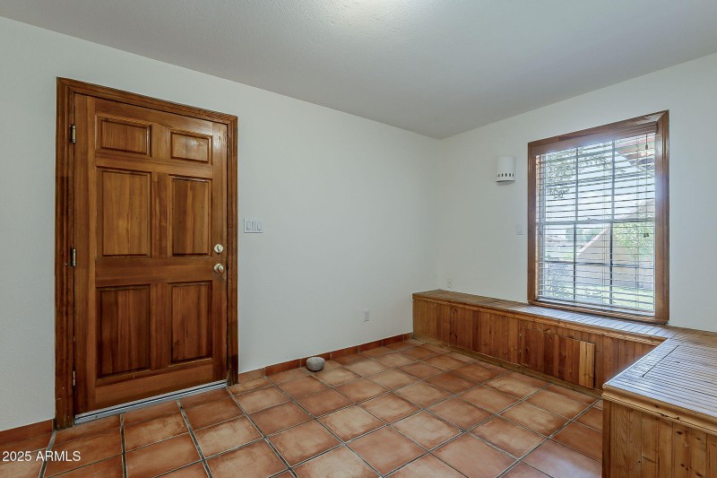 33-web-or-mls-Linda-33