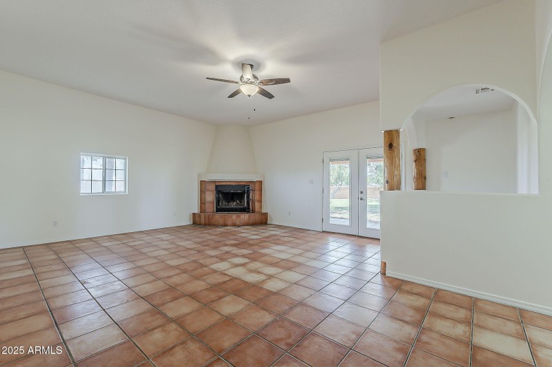 38-web-or-mls-Linda-38