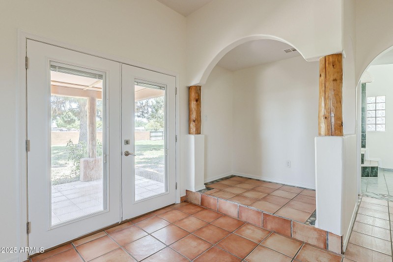 42-web-or-mls-Linda-42