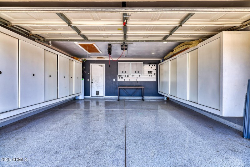 garage