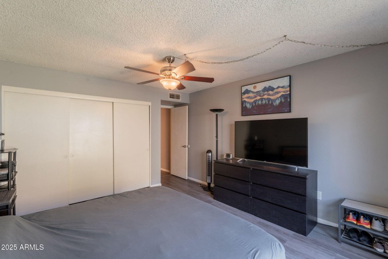 26-web-or-mls-Colgate-26