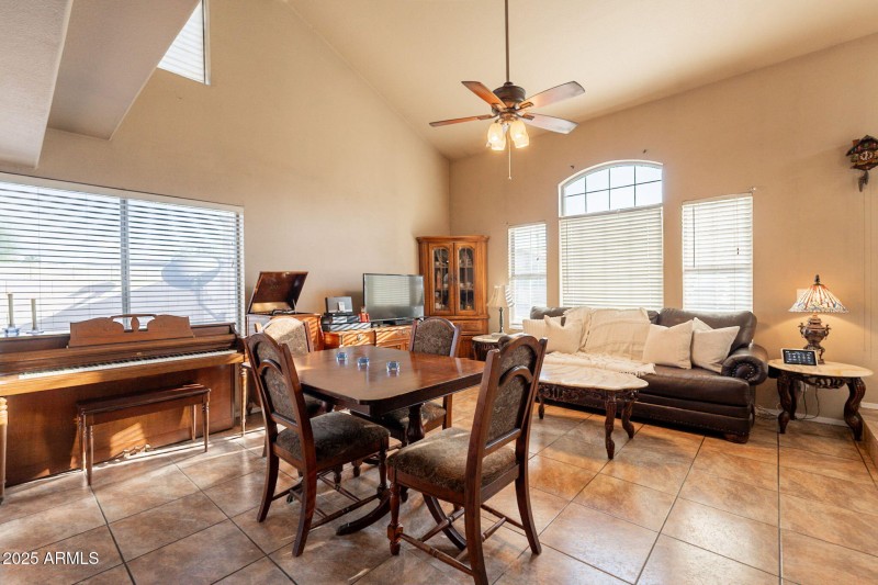 12-web-or-mls-89th-12