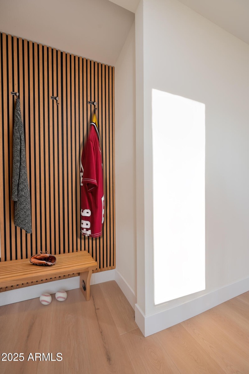 entry_mudroom_1