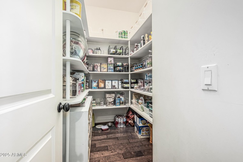 Large Walk in Pantry