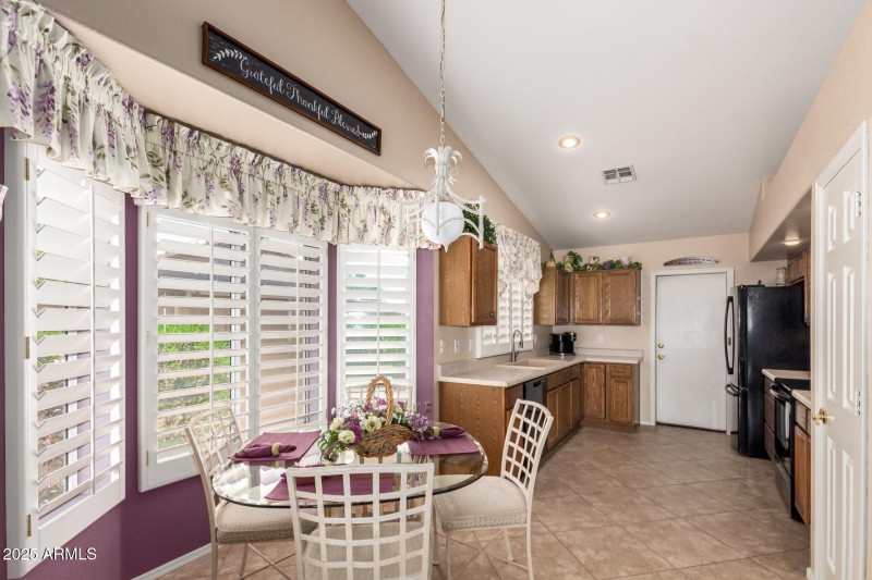 Eat in Kitchen