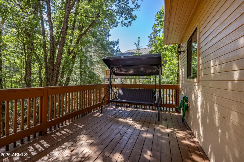 335 Sandia Cir 019