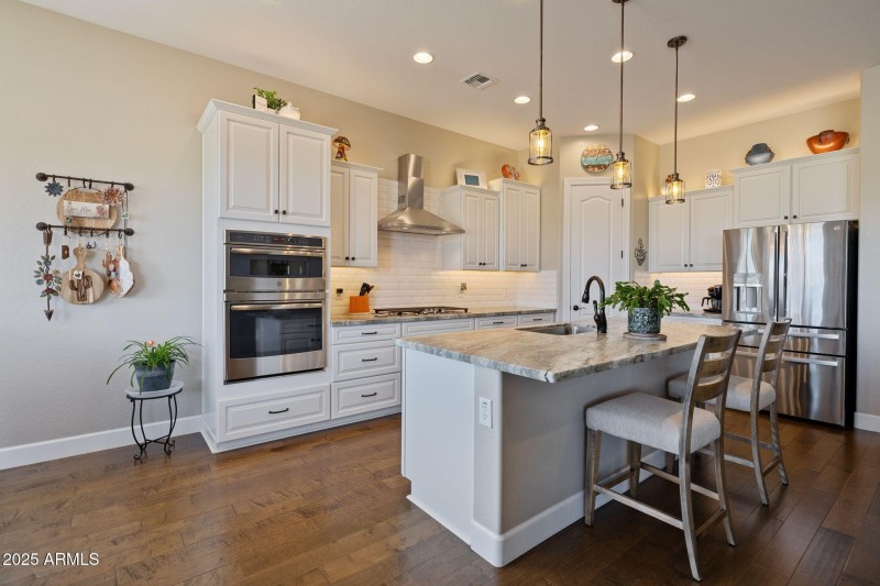 054-Kitchen