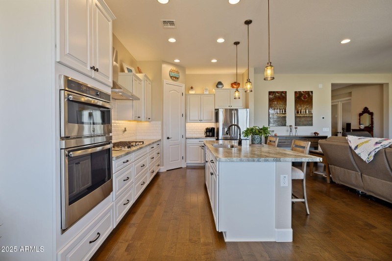 059-Kitchen
