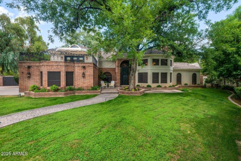 8219 S Pecan Grove Circle