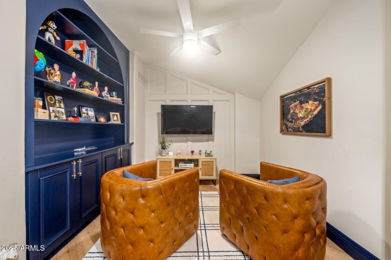 Upstairs Lounge