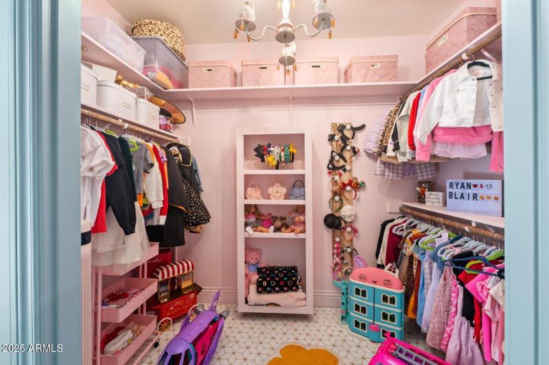 Junior Suite #2
