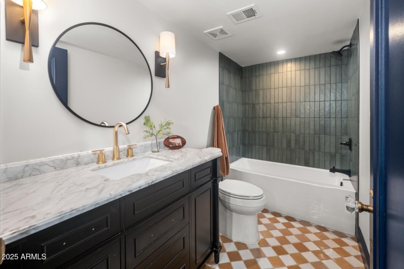 Junior Suite #3