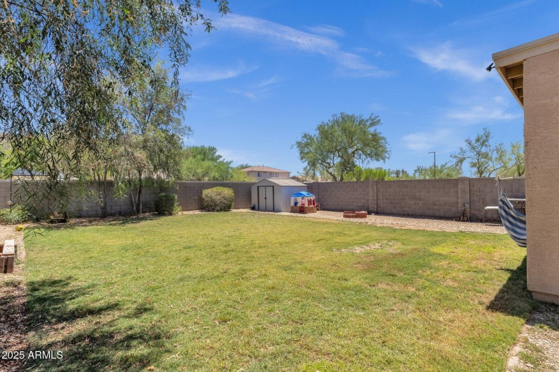 25409 N 40th