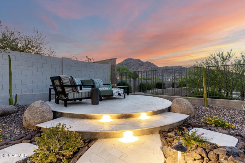 Mountain Views and Elevated Viewing Area