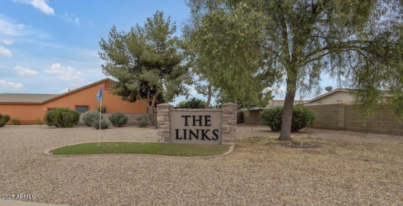 The Links