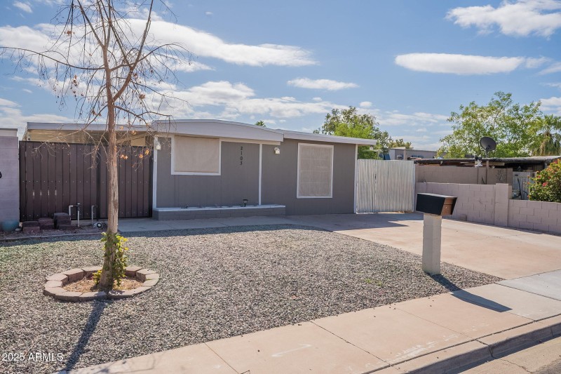 3-web-or-mls-Silverton-3