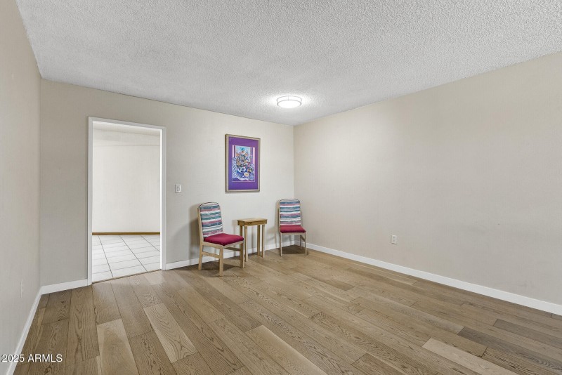 10_13671_N_111th_Ave10_mls